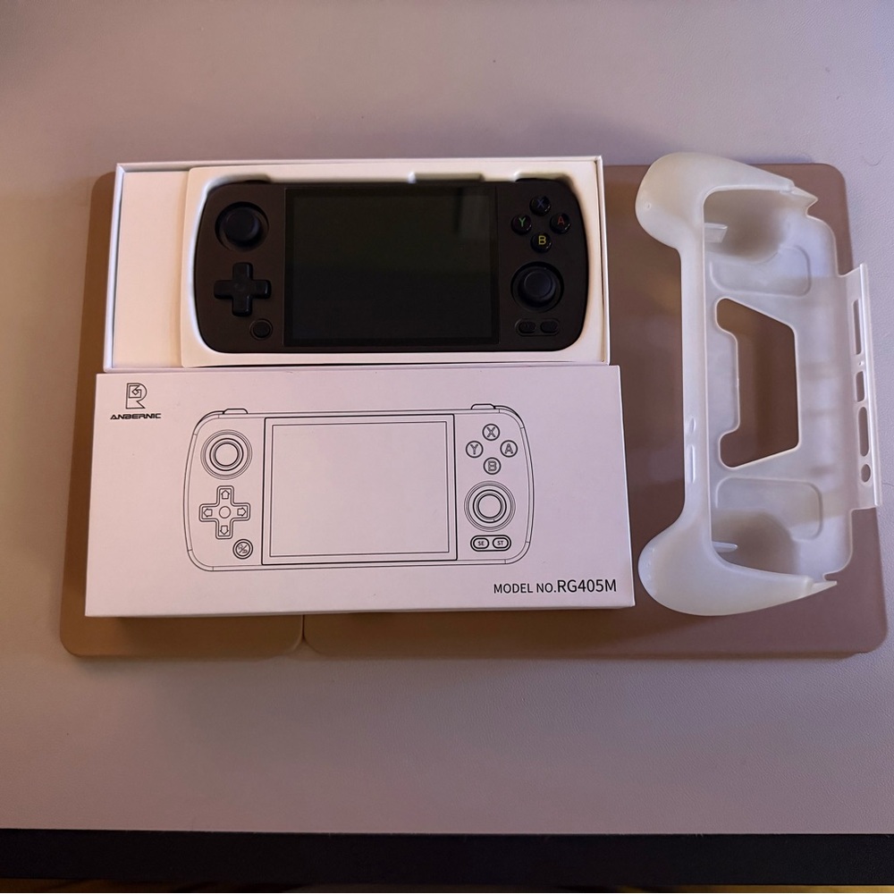 Anbernic RG405M Handheld Gaming Console - Black